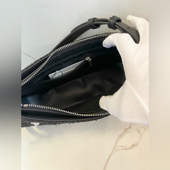 ❌SOLD❌ CHARLES & KEITH Bunny Tweed Shoulder Bag NWT - Picture 8 of 12